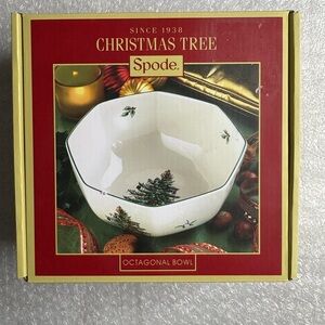 Spode Christmas Tree Octagonal Bowl -     New in Box